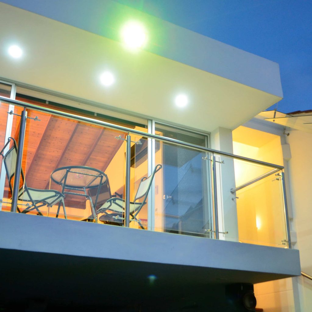 Motel LA HERRADURA.