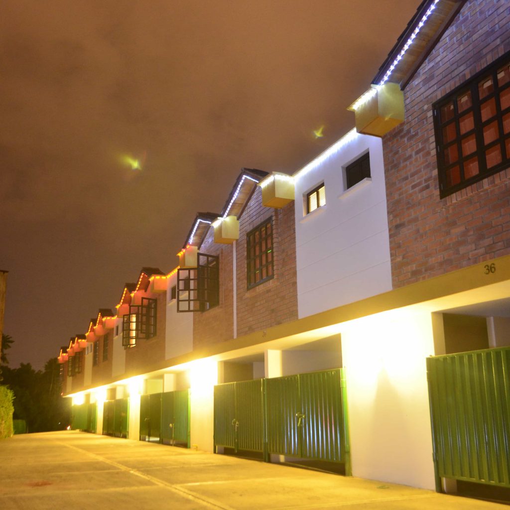 Motel LA HERRADURA.