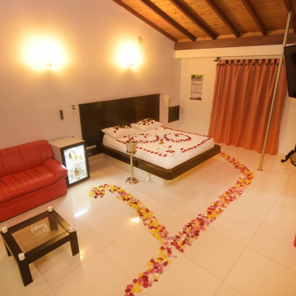 Motel LA HERRADURA.
