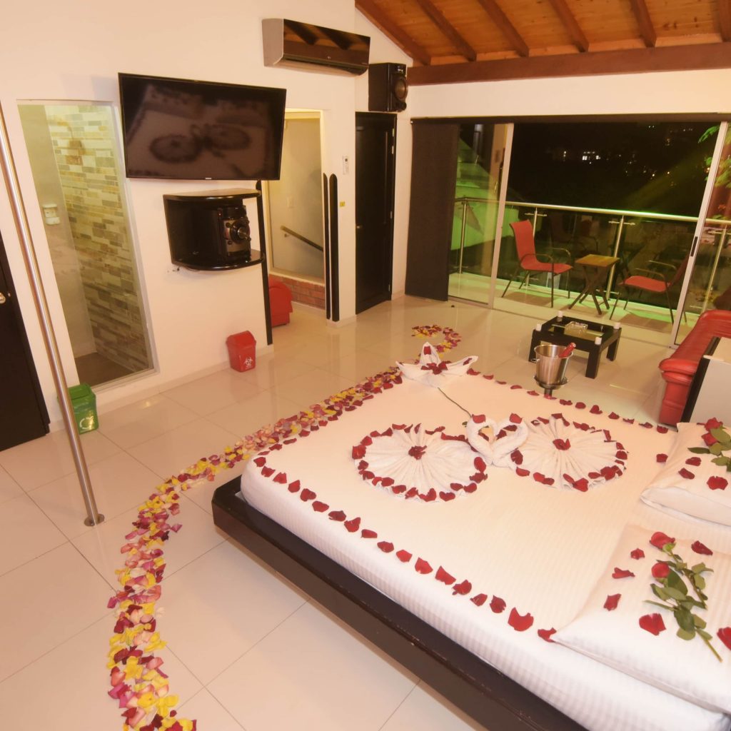 Motel LA HERRADURA.