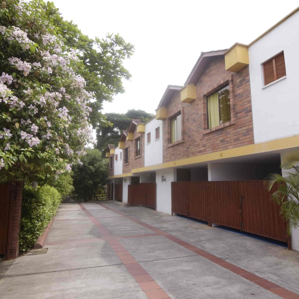 Motel LA HERRADURA.