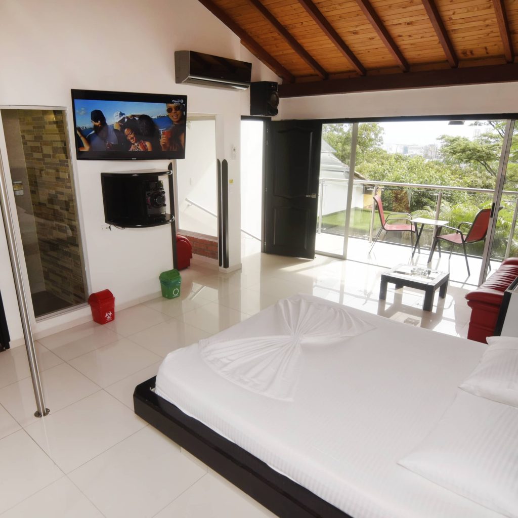 6.-Mirador-Suite-Imperial-Motel-La-Herradura.-Bucaramanga-Floridablanca-1024x1024 Suites