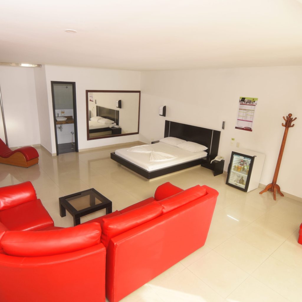 Motel LA HERRADURA.