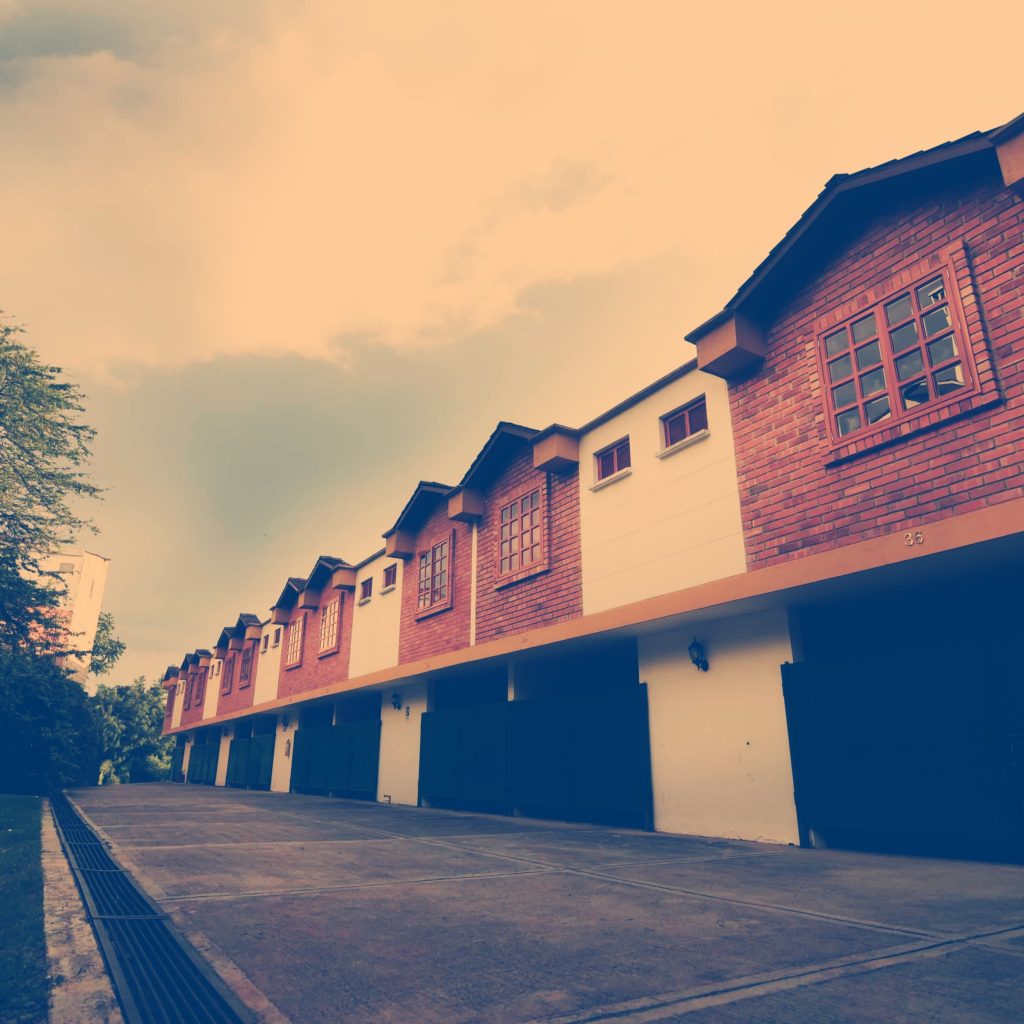 Motel LA HERRADURA.
