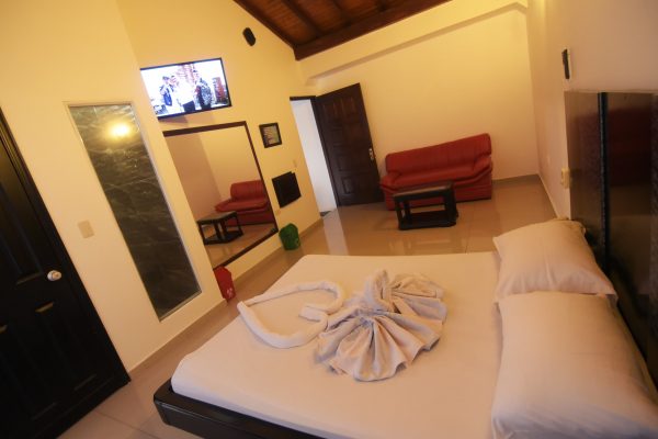 Motel LA HERRADURA.