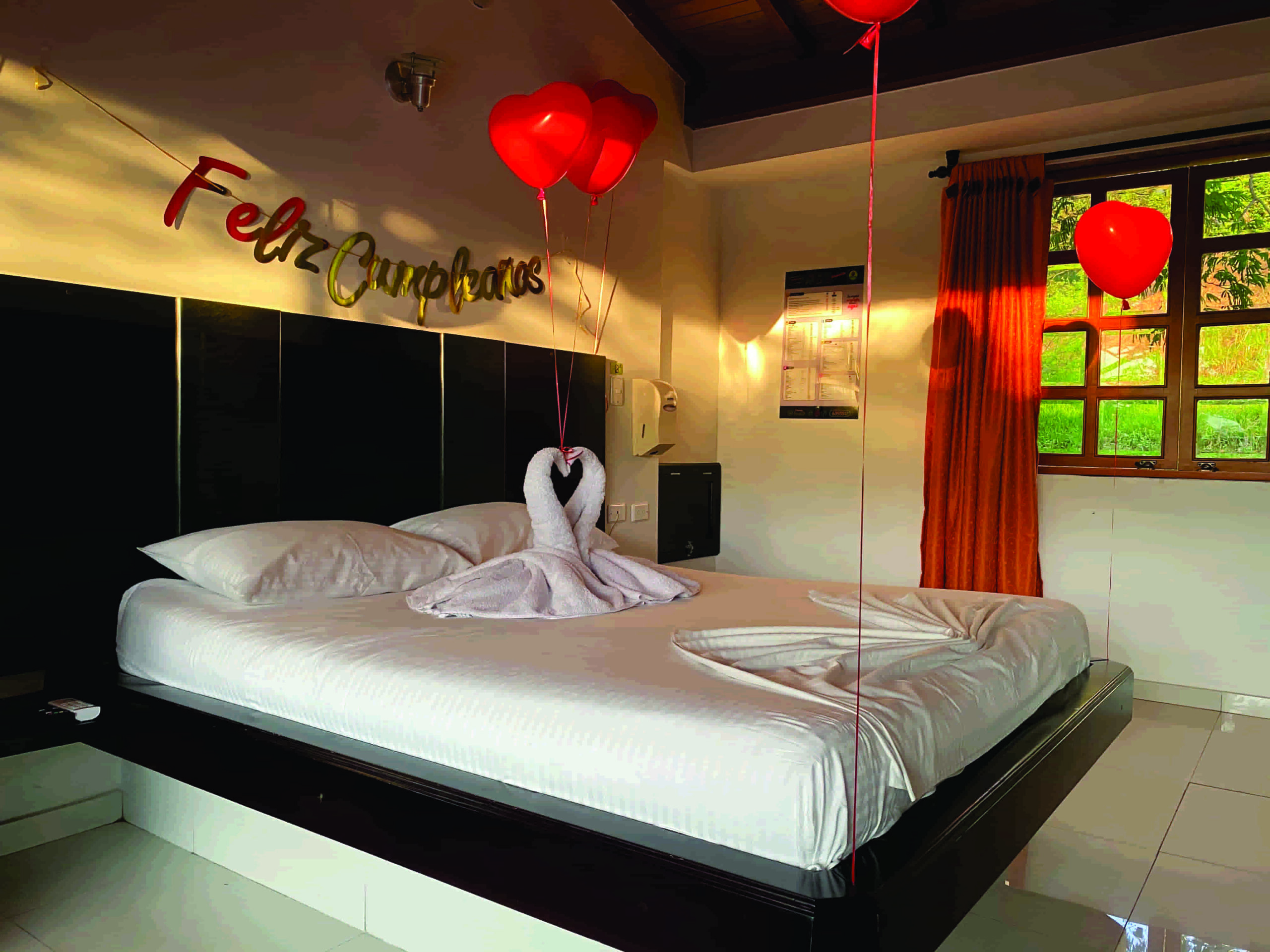 Motel LA HERRADURA.