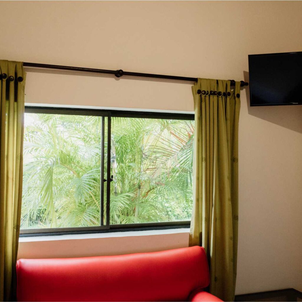 Motel LA HERRADURA.